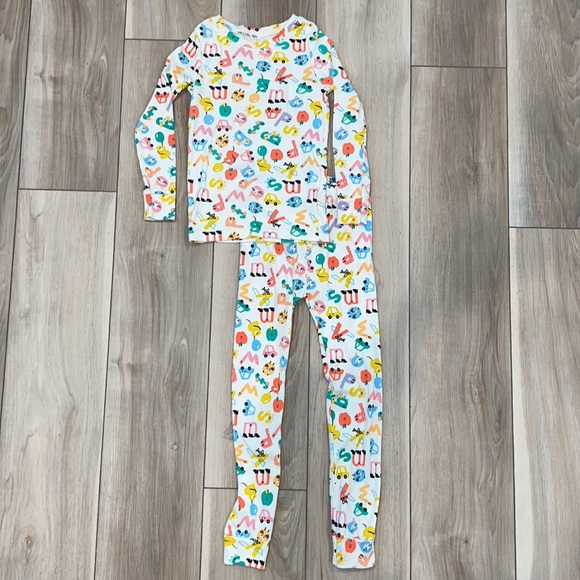 [Old Navy] Transportation ABC Snug Fit Pajamas - Picture 3 of 7